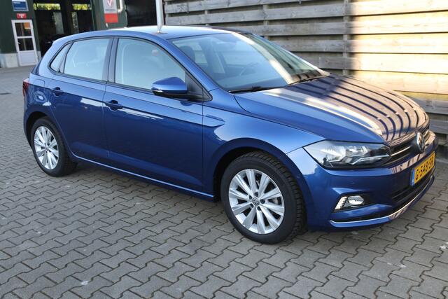 Volkswagen POLO 1.0 TSI Highline / 95 PK / Climate / APP Connect /