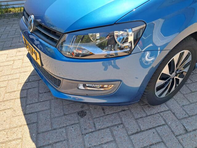 Volkswagen POLO 1.0 BlueMotion | Airco | Cruise control | LM Velgen | Ndl auto | Navigatie | RIJKLAARPRIJS INCL 12 MAANDEN GARANTIE EN BEURT