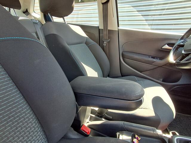 Volkswagen POLO 1.0 BlueMotion | Airco | Cruise control | LM Velgen | Ndl auto | Navigatie | RIJKLAARPRIJS INCL 12 MAANDEN GARANTIE EN BEURT