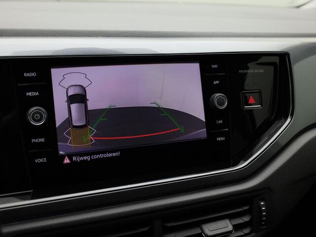 Volkswagen POLO 1.0TSI/110PK Style DSG · Navigatie · Matrix-LED · Parkeersensoren + Camera