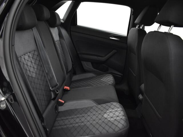 Volkswagen POLO 1.0 TSI 95pk R-line DSG Automaat | Achteruitrijcamera | Apple Carplay | Android auto | Navigatie | Climatronic | Garantie t/m 03-06-2026