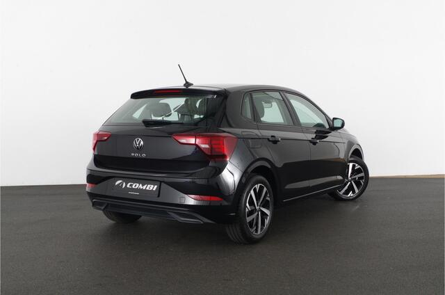 Volkswagen POLO 1.0 TSI Life > Automaat/Torsby velgen/Camera/stoelverwarming... | 2491 |