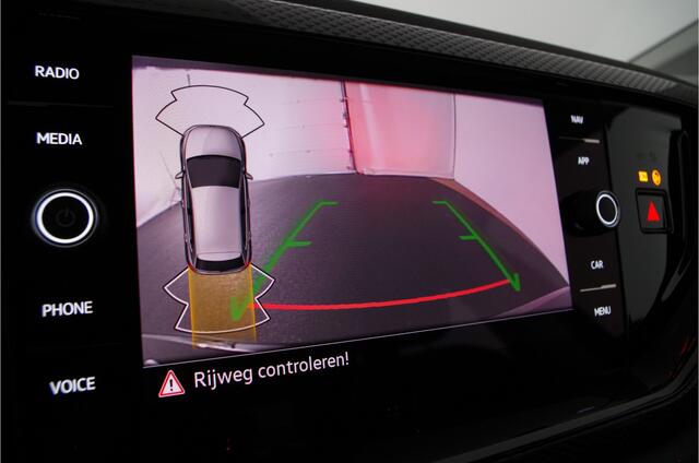 Volkswagen POLO 1.0 TSI Life > Automaat/Torsby velgen/Camera/stoelverwarming... | 2491 |