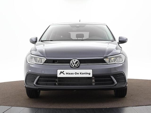 Volkswagen POLO Life Edition 1.0 TSI 95 pk 5 versn. Hand · Airconditioning automatisch, 2-zone (climatronic) · Regensensor ·
