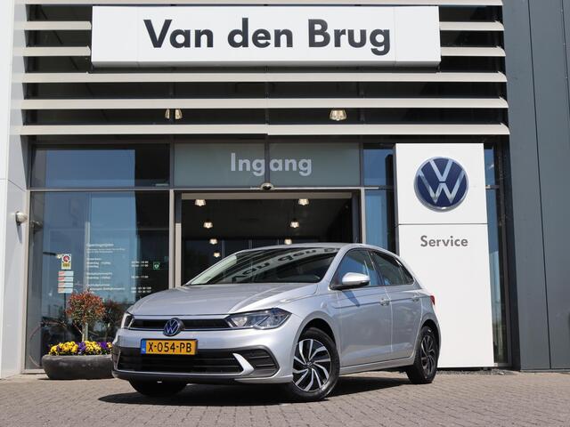 Volkswagen POLO 1.0 TSI 95 pk Life | Navigatie | App Connect | PDC | Travel Assist | LED | 15'' Essex | All Season | Fabrieksgarantie tot 10-01-2028 of 100.000km |