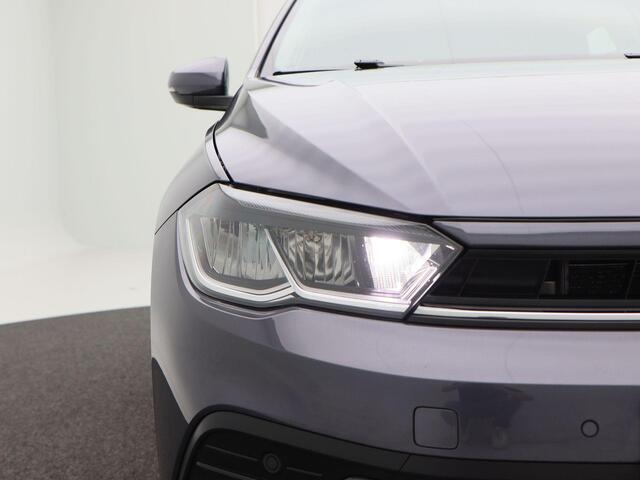 Volkswagen POLO 1.0 TSi Life Business | Navigatie | Climate Controle | Adaptive Cruise | Stoelverwarming | 15 Inch | Parkeersensoren | 68.316 Km!!