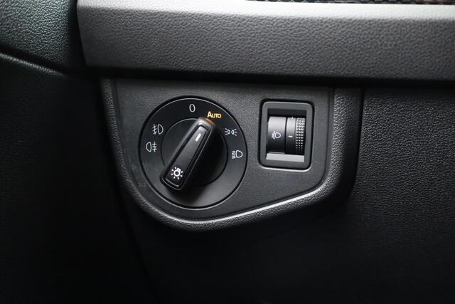 Volkswagen POLO 1.0 TSI | Apple CarPlay | Stoelverw. | PDC V+A | 4-Seasons | LED