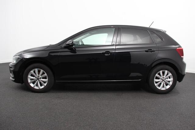 Volkswagen POLO 1.0 TSI 110pk DSG Highline | Navigatie | Apple Carplay/Android auto | Afneembare trekhaak | Parkeersensoren | Adaptive Cruise Control | Verwarmbare voorstoelen | Extra getint glas | Climate Control