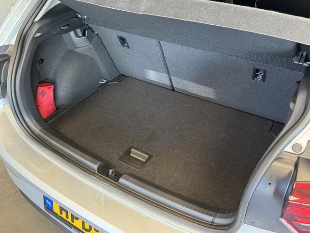 Volkswagen POLO 1.0 TSI Life Business Appconnect/PDC/Stoelverwarming