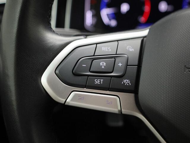 Volkswagen POLO 1.0TSI/110PK R-Line DSG · Panoramadak · Navigatie · Camera+Parkeersensoren