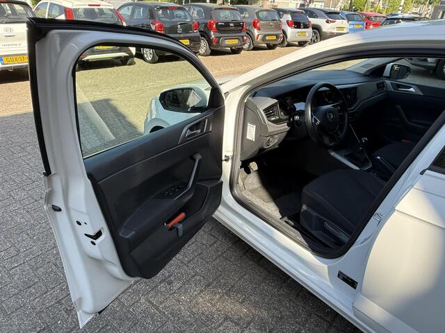 Volkswagen POLO 1.0 TSI Comfortline / Airco/ Navigatie/ Cruise/ Apple carplay/ LMV