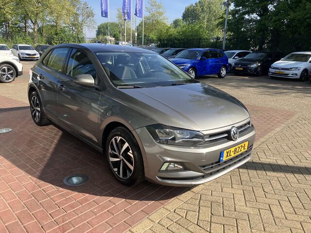 Volkswagen POLO 1.0 TSI Comfortline DSG / Trekhaak / virtual Cockpit / Adaptive Cruise / Climate control