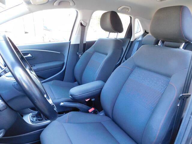 Volkswagen POLO 1.2 TSI Comfortline Business R TOPSTAAT! NAVI! CRUISE! LM VELGEN!