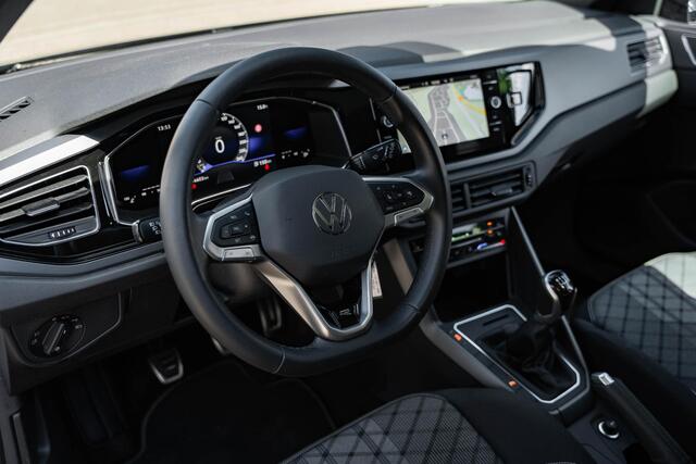 Volkswagen POLO 1.0 TSI R-Line Business |Panorama dak |ACC |Stoelverwarming