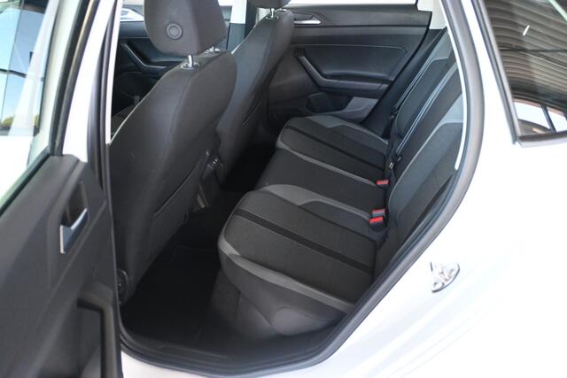 Volkswagen POLO 1.0 TSI Highline Automaat Clima Cruise Control LED Rijklaarprijs Inruil Mogelijk!