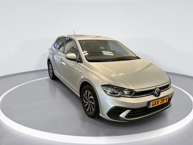 Volkswagen POLO 1.0 Tsi 95pk DSG Life Edition · Camera · Apple/Android Car play · P-Sensoren · Getint Glas · 15'' Inch · Garantie t/m 22-09-2028 of 100.000km