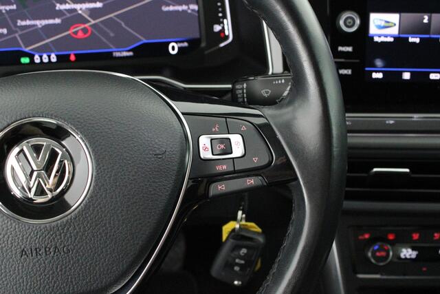 Volkswagen POLO 1.0 TSI 95pk DSG Highline Virtual Cockpit Climate Control Parkeersensoren Navigatie