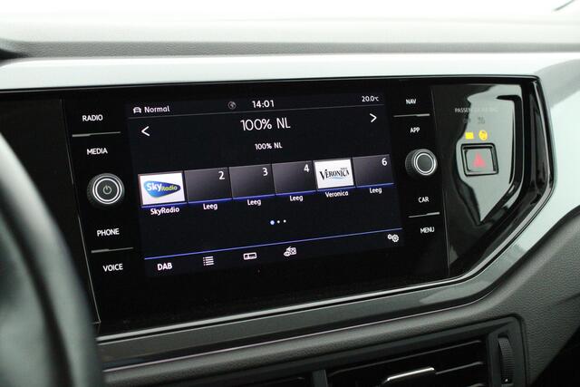Volkswagen POLO 1.0 TSI 95pk DSG Highline Virtual Cockpit Climate Control Parkeersensoren Navigatie