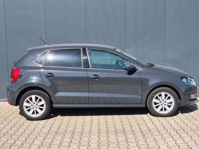 Volkswagen POLO 1.2 TSI Sound