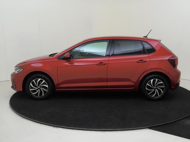 Volkswagen POLO 1.0 TSI Life | Parkeersensoren | Adaptieve Cruise Control | CarPlay | Bluetooth | Climate control |