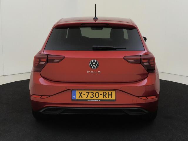 Volkswagen POLO 1.0 TSI Life | Parkeersensoren | Adaptieve Cruise Control | CarPlay | Bluetooth | Climate control |