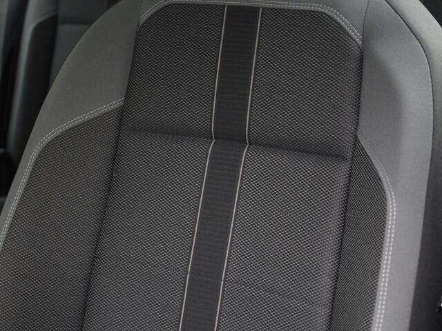 Volkswagen POLO 1.0TSI/116PK Highline · Navigatie · Parkeersensoren · Drive mode