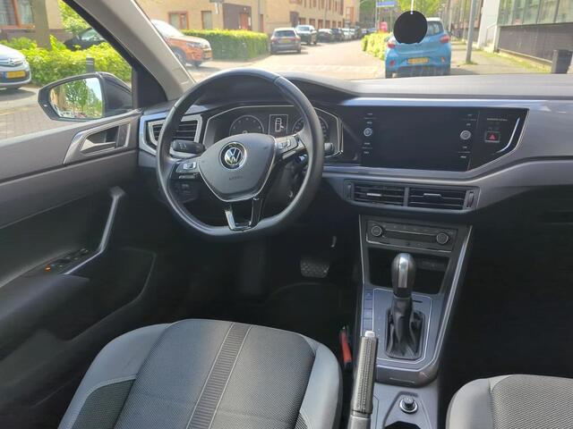 Volkswagen POLO 1.0 TSI Highline / DSG/ Metallic/ Clima/ Navi/ Parkeersensoren/ 16 lmv