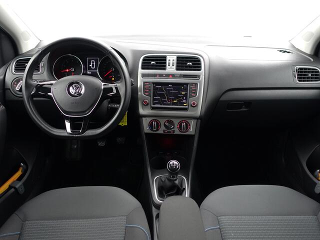 Volkswagen POLO 1.0 BlueMotion Highline- NAP 89dkm, CarPlay, Navigatie, Cruise, Clima, Comfort Interieur