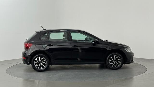 Volkswagen POLO 1.0 TSI LIFE ADAPT CRUISE NAVI VIA APP CONNECT