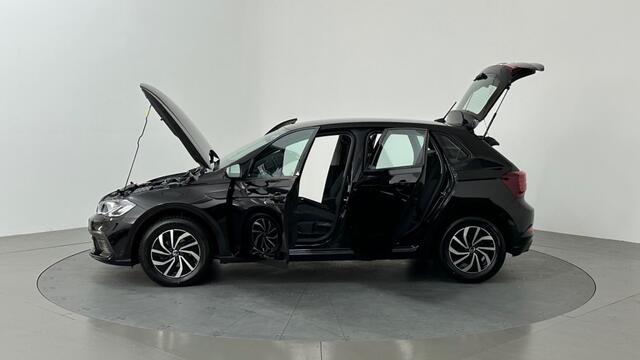 Volkswagen POLO 1.0 TSI LIFE ADAPT CRUISE NAVI VIA APP CONNECT