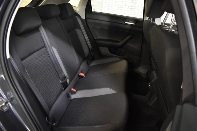 Volkswagen POLO 1.0 MPI POLO LIFE VIRTUAL/PDC/NAVI