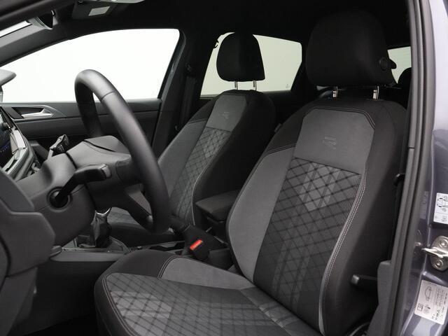 Volkswagen POLO 1.0 TSI 95 pk R-Line | Parkeersensoren voor/achter | Adaptive Cruise | Apple Carplay / Android Auto
