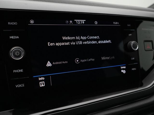 Volkswagen POLO 1.0 TSI 95 pk R-Line | Parkeersensoren voor/achter | Adaptive Cruise | Apple Carplay / Android Auto