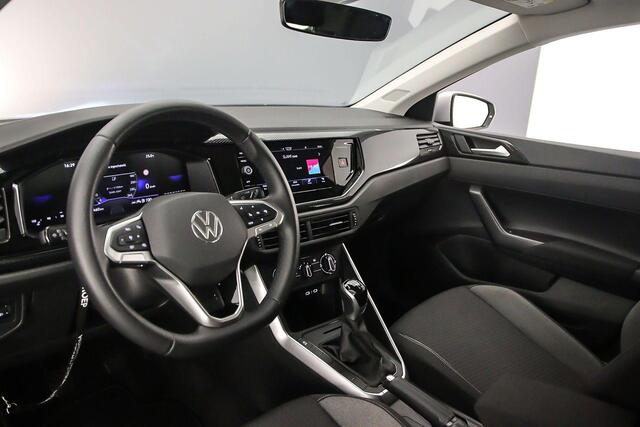 Volkswagen POLO Life Edition 1.0 TSI 95pk Adaptive cruise control, Achteruitrijcamera, LED koplampen, Airco, DAB, Radio, Bluetooth, App connect, Parkeersensor achter