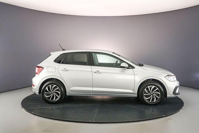 Volkswagen POLO Life Edition 1.0 TSI 95pk Adaptive cruise control, Achteruitrijcamera, LED koplampen, Airco, DAB, Radio, Bluetooth, App connect, Parkeersensor achter