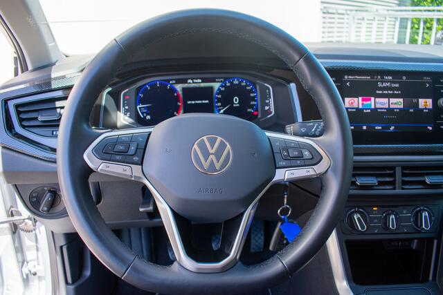 Volkswagen POLO 1.0 TSI Style -Navi-Camera-Carplay-Stoelverwarming-
