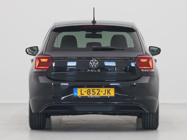 Volkswagen POLO 1.0 TSI 95pk Highline Navigatie 17"lm velgen PDC Privacy glas 321
