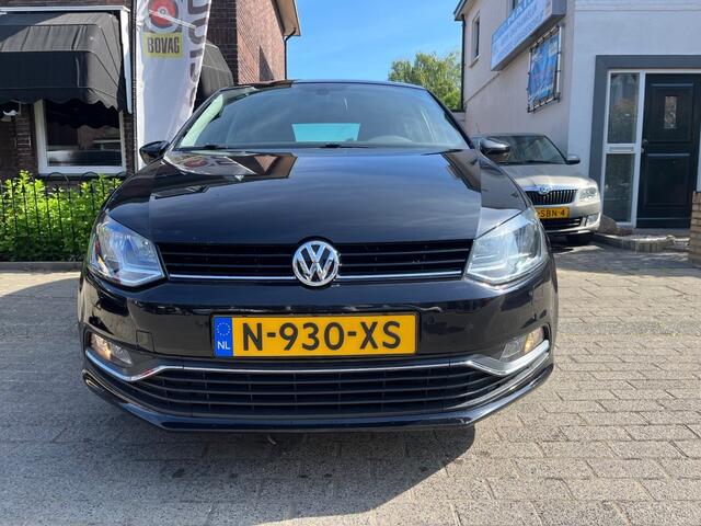 Volkswagen POLO 1.0 COMF. BNS R SOUND