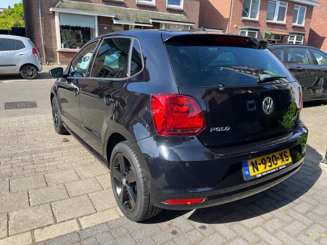 Volkswagen POLO 1.0 COMF. BNS R SOUND