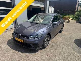 volkswagen-polo-1.0-tsi-life---auto