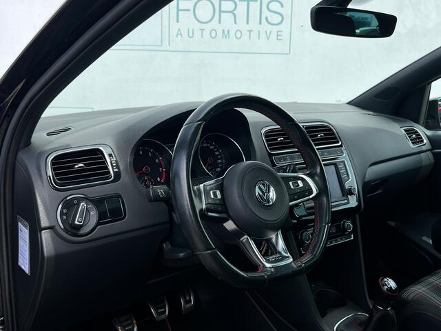 Volkswagen POLO 1.8 TSI GTI PANO | ZEER NETTE AUTO | STOELVERW | PDC VOOR & ACHTER | CARPLAY |