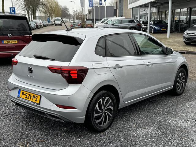 Volkswagen POLO TSI DSG Business (Trekhaak,Camera,Navi,Carplay,Clima,Lane,Side)
