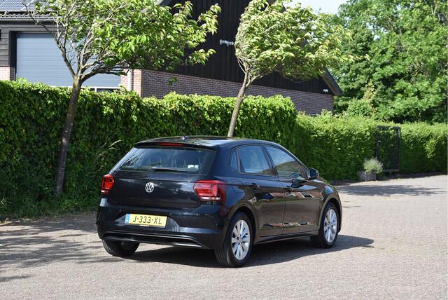 Volkswagen POLO 1.0 TSI 96 PK Highline PDC ECC 10-2020 NAP 1e eigenaar