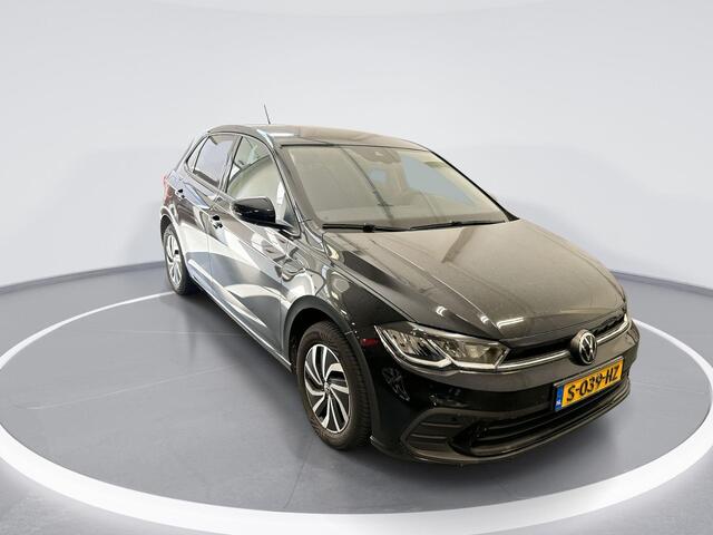 Volkswagen POLO 1.0 Tsi 95pk Life · Apple/Android Car Play · Navi · P-Sensoren · Airco · Getint Glas · 15'' Inch · Garantie t/m 23-02-2027 of 100.000km
