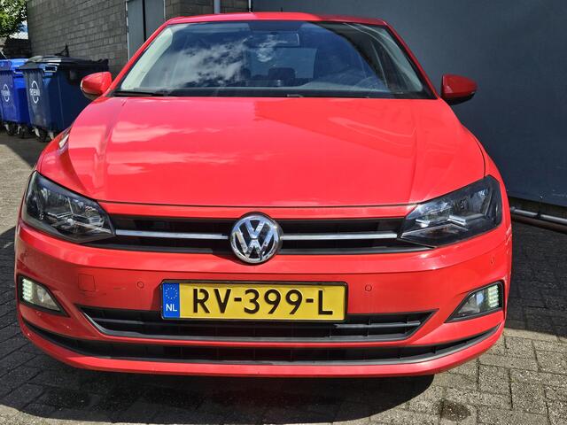 Volkswagen POLO 1.0 TSI NAVI PDC V+A CC AIRCO TEL