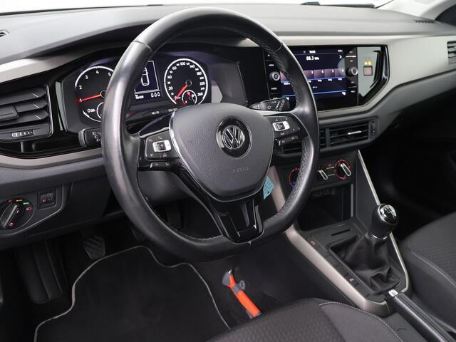 Volkswagen POLO 1.0 TSI Comfortline | 95 PK | Trekhaak | Adaptive Cruisecontrol | Parkeersensoren | Navigatie | DAB