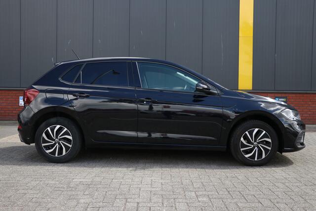 Volkswagen POLO 1.0 TSI Life Business Automaat | IQ drive | NAP | ACC