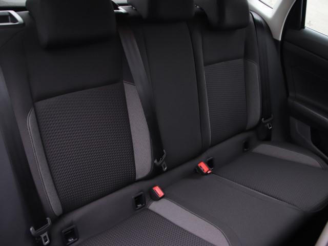 Volkswagen POLO Life Edition 1.0 TSI 95pk | Navigatie | Climate control | Achteruitrijcamera |
