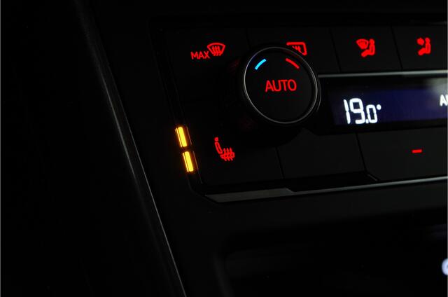 Volkswagen POLO 1.0 TSI > 110pk/Zeer netjes!/All season banden/Stoelverwarming/Digitale cockpit