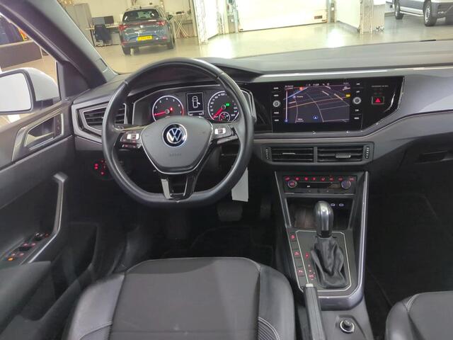 Volkswagen POLO 1.0 TSI Highline Business R navigatie / Parkeersensoren / R-Line exterieur / Clima / App-connect / 16"LM Velgen